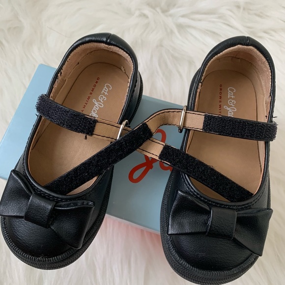 NWT! Cat & Jack Dresses - Picture 8 of 16